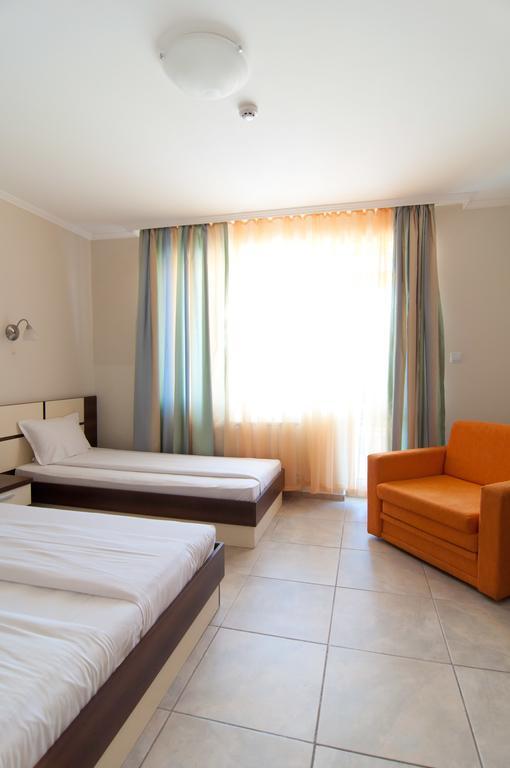 Guest House Hiora Ahtopol Luaran gambar