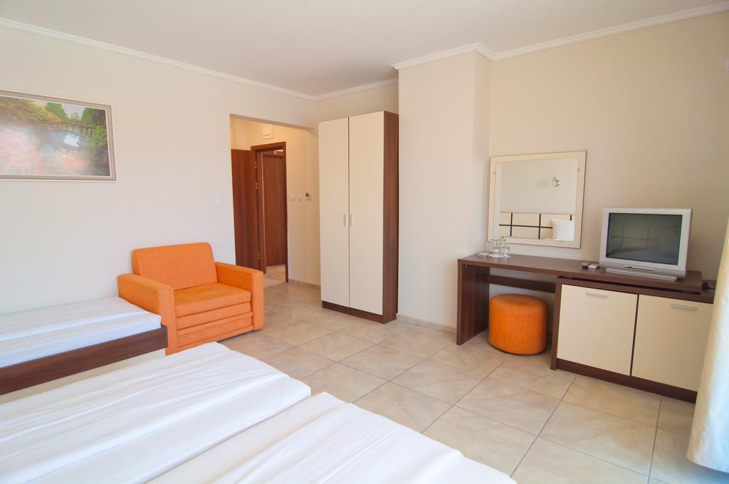Guest House Hiora Ahtopol Luaran gambar