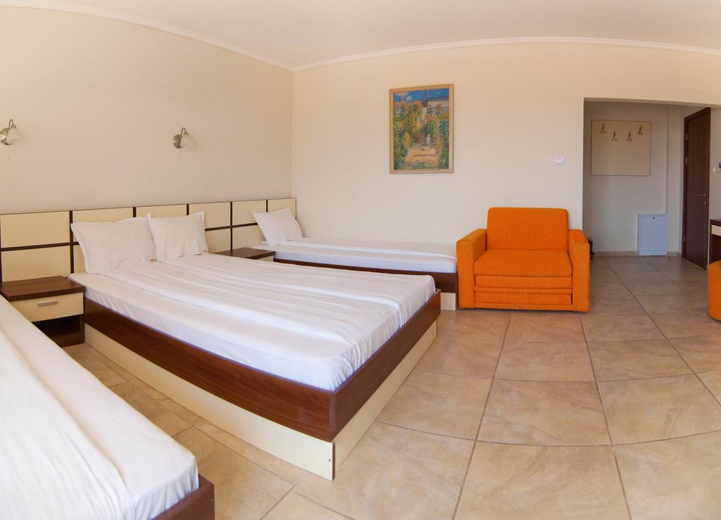 Guest House Hiora Ahtopol Luaran gambar